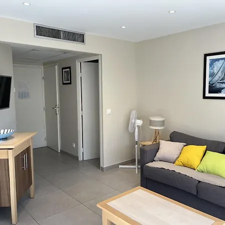 Apartment Cap Hermes, T2-3, 40m2, 4-5p, ,grande Terrasse Vu *